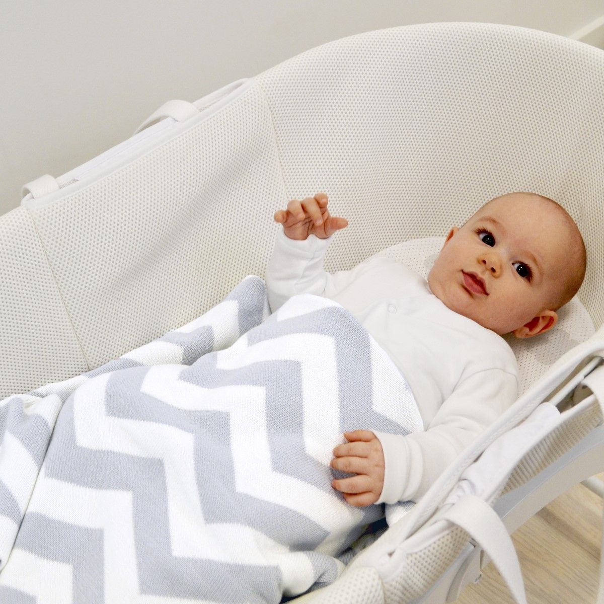 SHNUGGLE Luxusní pletená deka šedá - obrázek 2