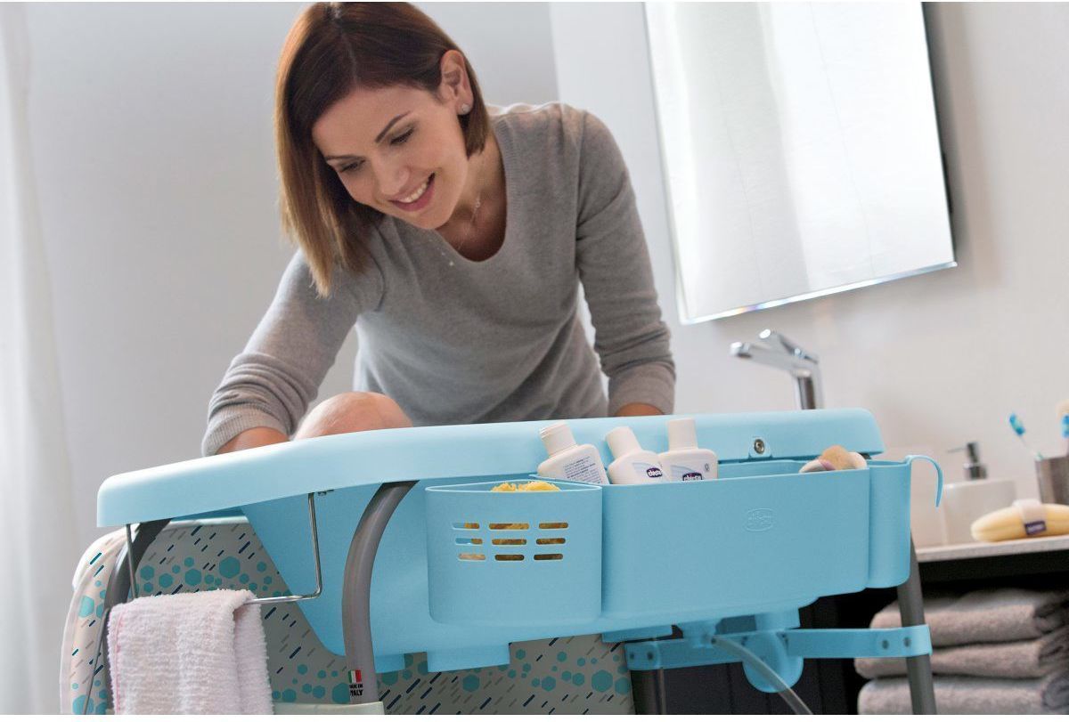 Chicco Stolek přebalovací s vaničkou Cuddle & Bubble - Cool Grey - obrázek 6