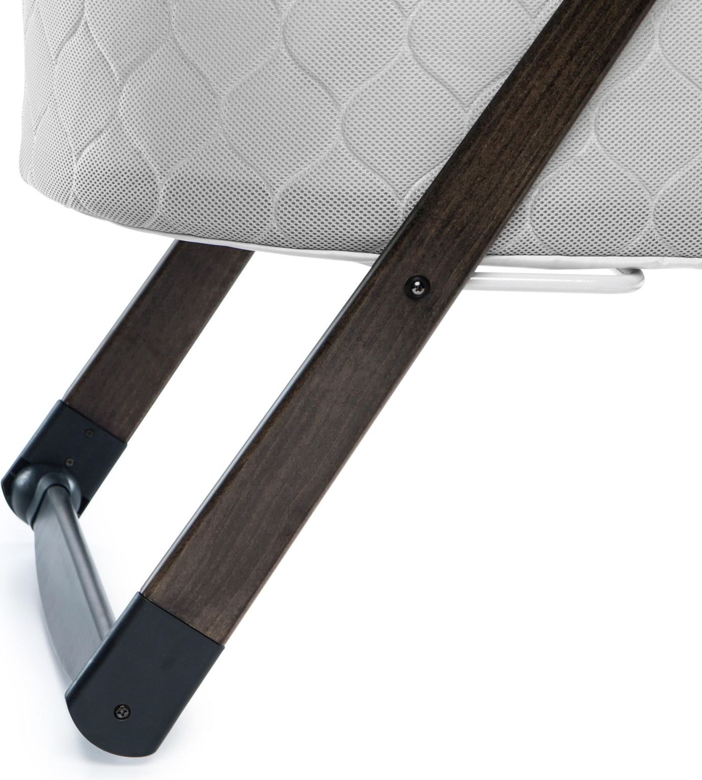 Bright Starts Ingenuity  Postýlka houpací skládací dřevěná Carrington 0m +, do 7kg, 2019 - obrázek 8