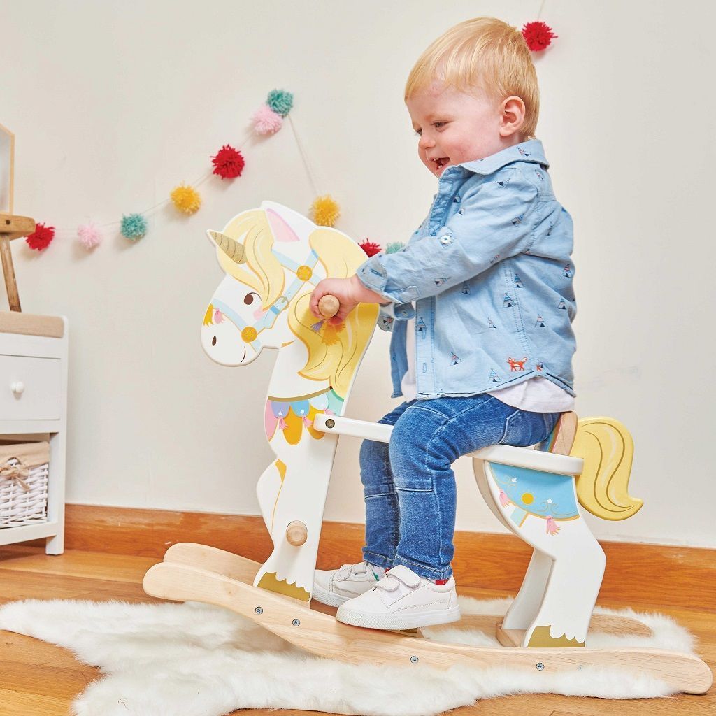 Le Toy Van Petilou Dřevěný houpací jednorožec - obrázek 7