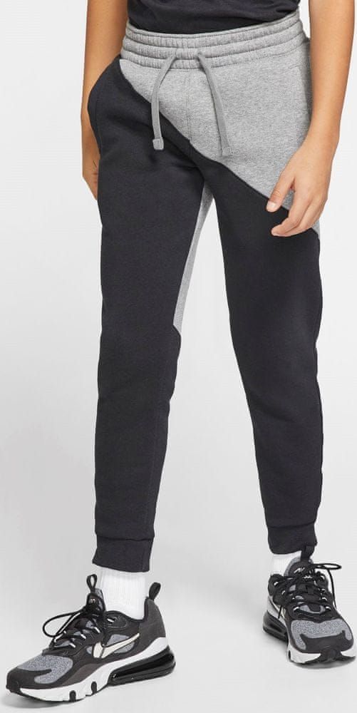 Nike chlapecké kalhoty NSW CORE AMPLIFY PANT XS černá - obrázek 1