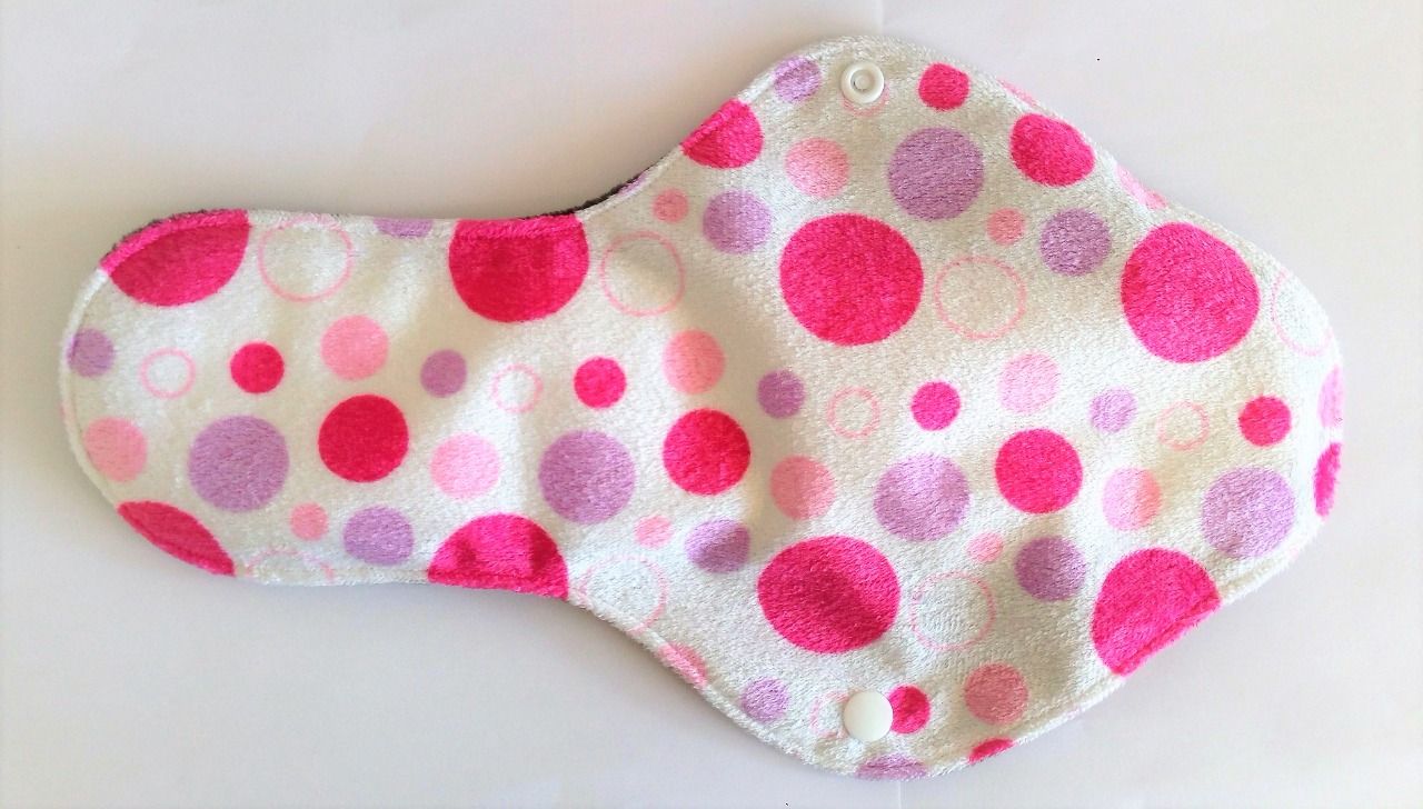ECObabynz Dámské hygienické vložky Noční menstruační  bílá růžová kola 31cm MINKY - obrázek 1