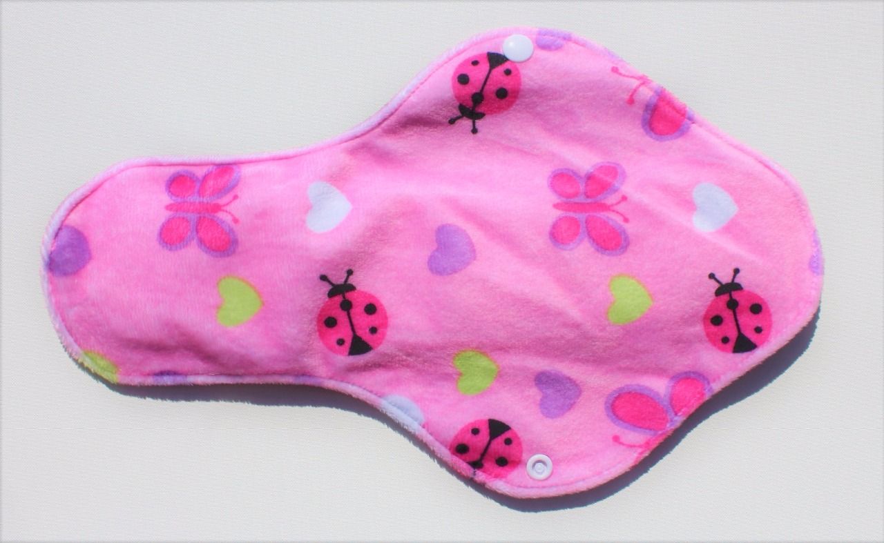 ECObabynz Dámské hygienické vložky menstruační noční vložka berušky 31cm MINKY látková - obrázek 1