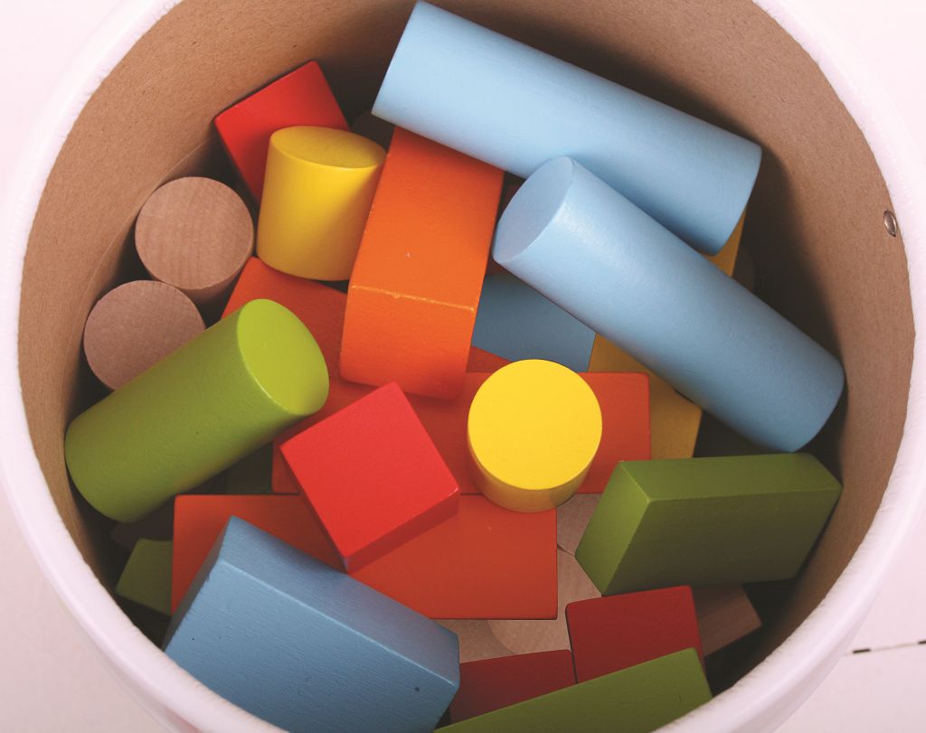 Bigjigs Toys Barevné kostky v kyblíku Bigjigs Baby 50 ks - obrázek 15