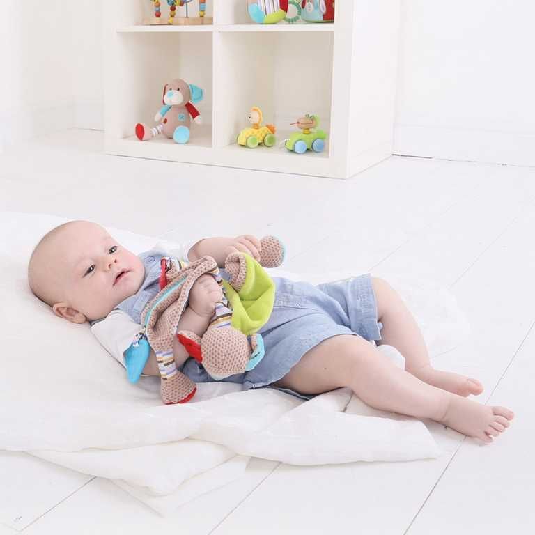 Bigjigs Toys Pejsek Bruno s kousátky - obrázek 10