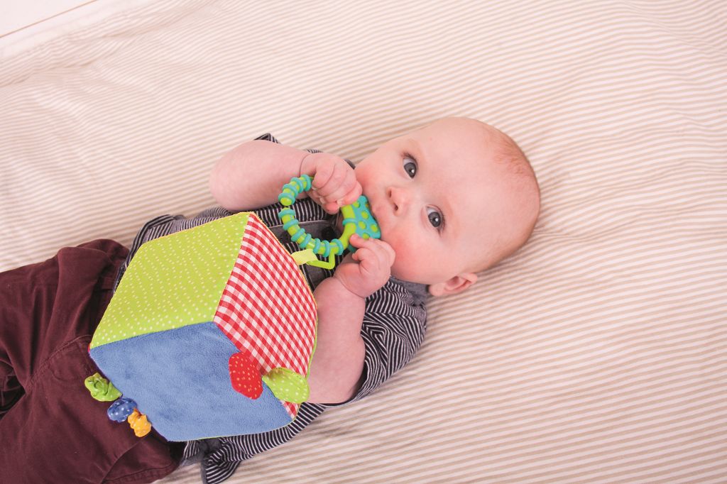 Bigjigs Toys Textilní aktivní kostka Bigjigs Baby - obrázek 8
