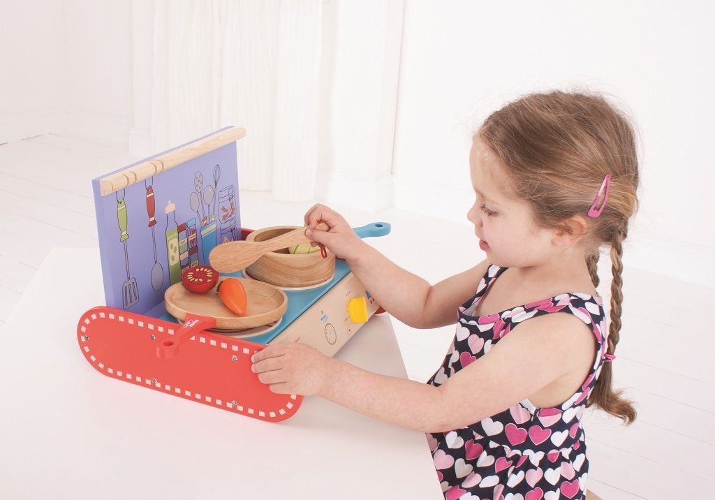 Dřevěný sporák s vybavením Bigjigs Toys - obrázek 9