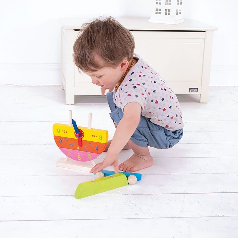 Bigjigs Toys Dřevěné nasazovací hodiny - obrázek 3