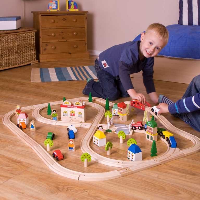 Bigjigs Rail Dřevěná vláčkodráha město a vesnice 101 dílů - obrázek 13