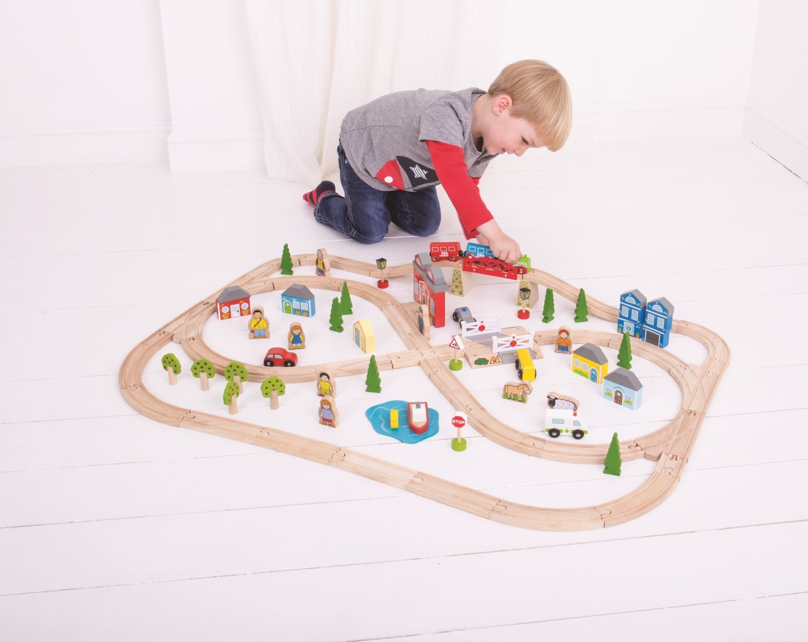 Bigjigs Rail Dřevěná vláčkodráha město a vesnice 101 dílů - obrázek 20