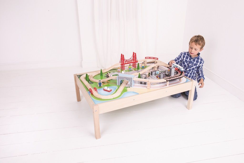 Bigjigs Rail Vláčkodráha City a stůl - obrázek 7