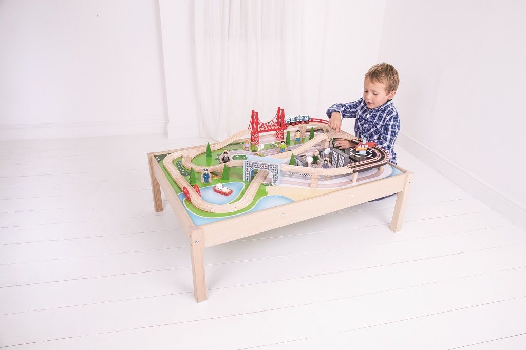 Bigjigs Rail Vláčkodráha City a stůl - obrázek 10