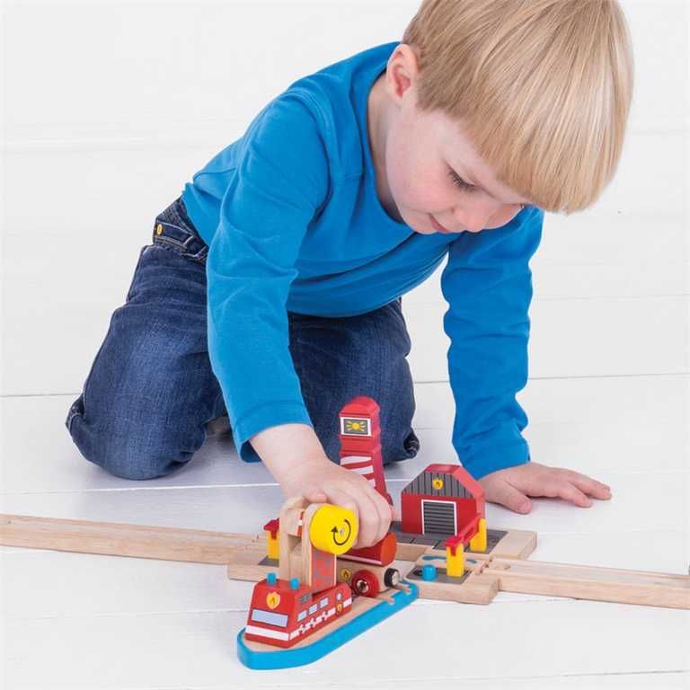 Bigjigs Rail Hasiči mořští záchranáři - obrázek 9