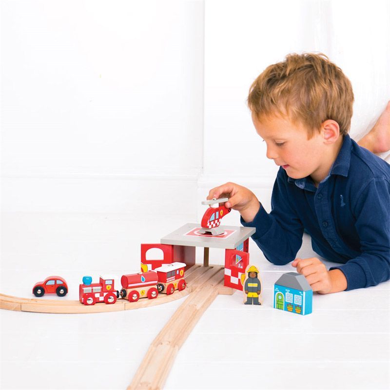 Bigjigs Rail Depo hasičská stanice - obrázek 2