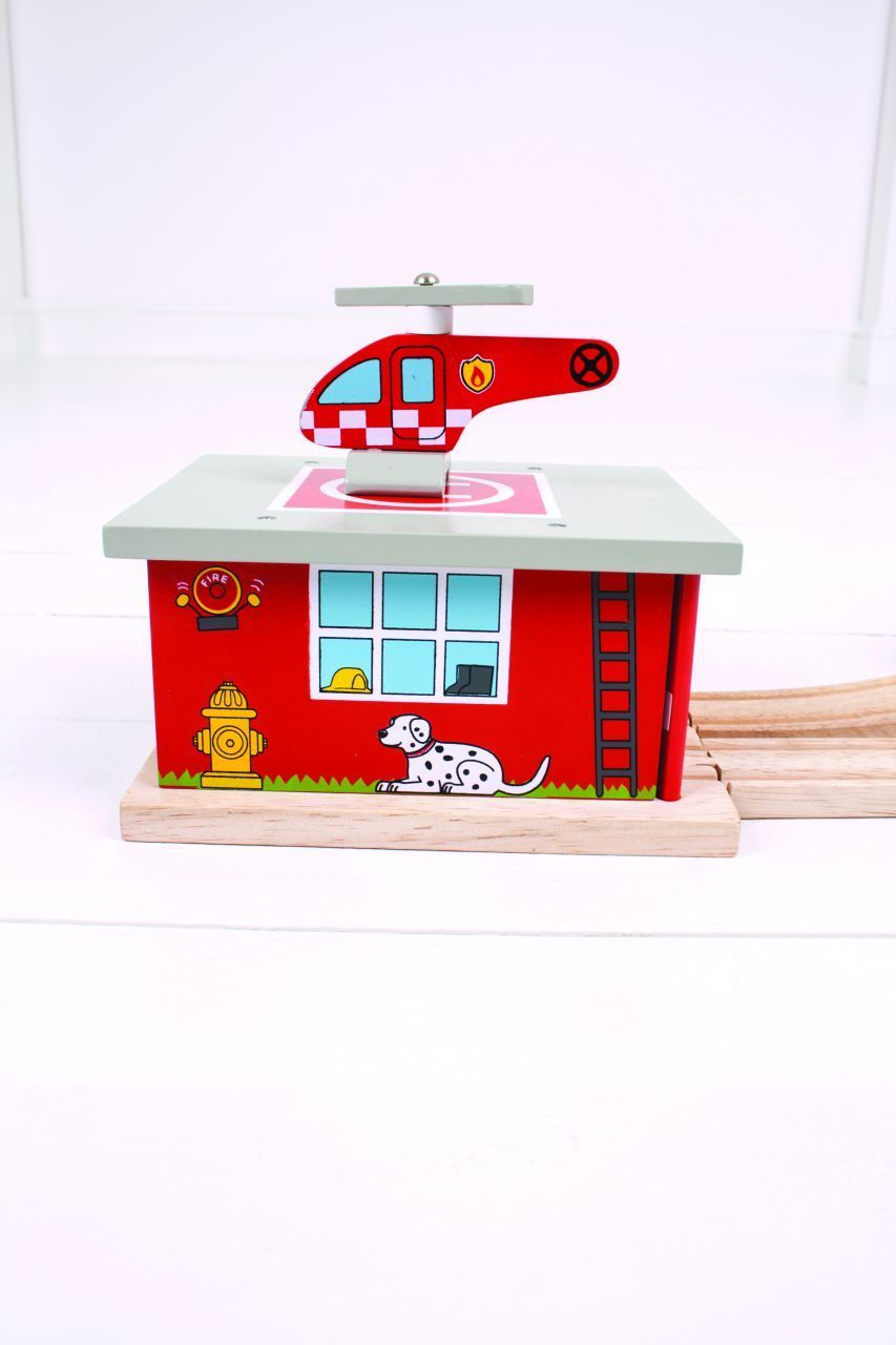 Bigjigs Rail Depo hasičská stanice - obrázek 19