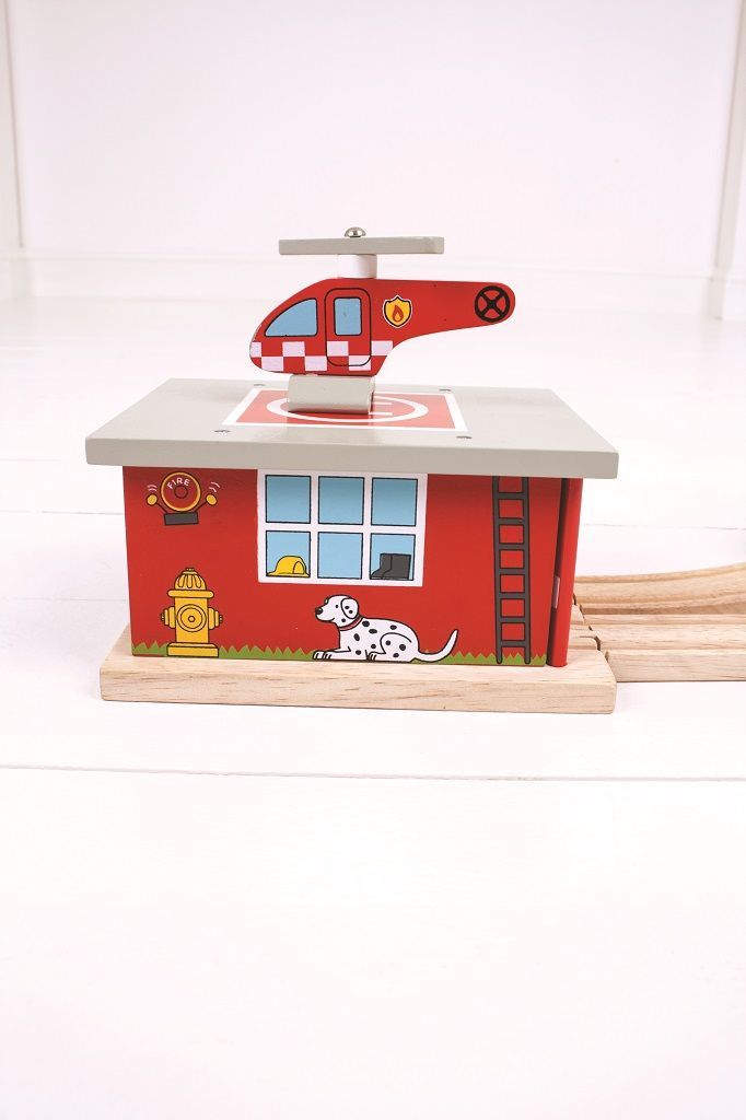 Bigjigs Rail Depo hasičská stanice - obrázek 23