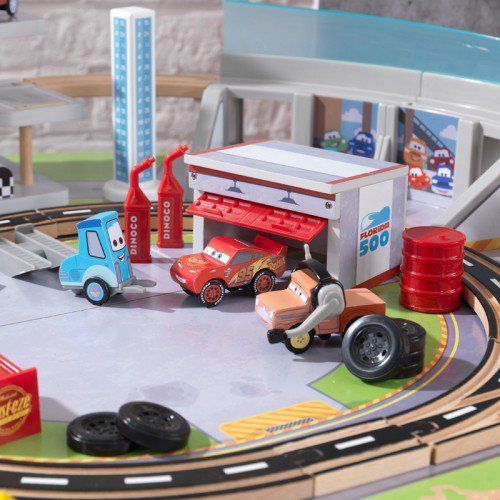 Kidkraft KidKraft Disney Cars 3 závodní okruh Florida - obrázek 6