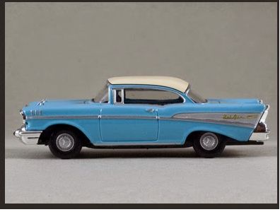 Welly - Chevrolet Bel Air ('57)1:34 modré - obrázek 1