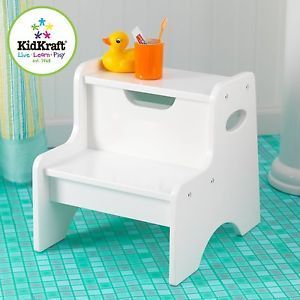 Kidkraft KidKraft Dřevěná stolička bílá - obrázek 1