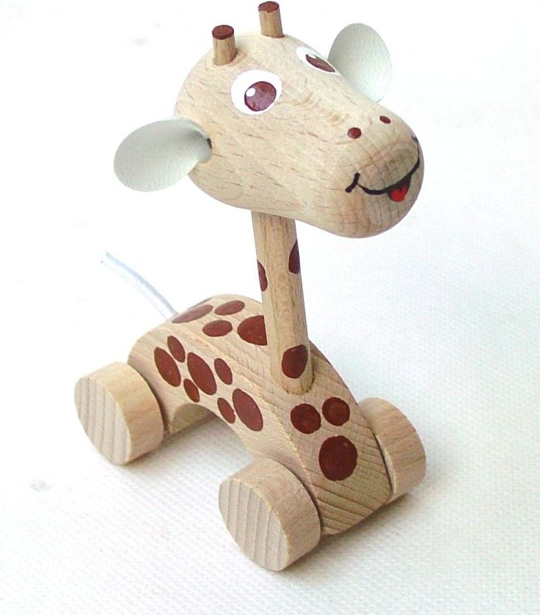Česká dřevěná hračka Jezdící zvířátka na kolečkách – Žirafa - obrázek 1