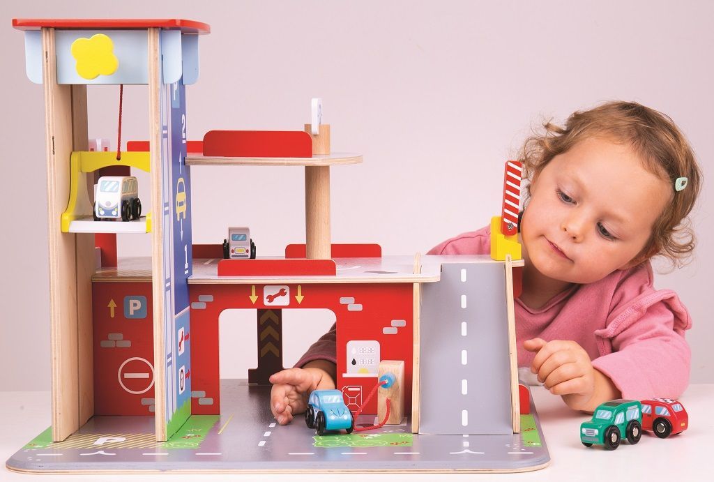 Bigjigs Toys Garáž s parkovištěm - obrázek 7