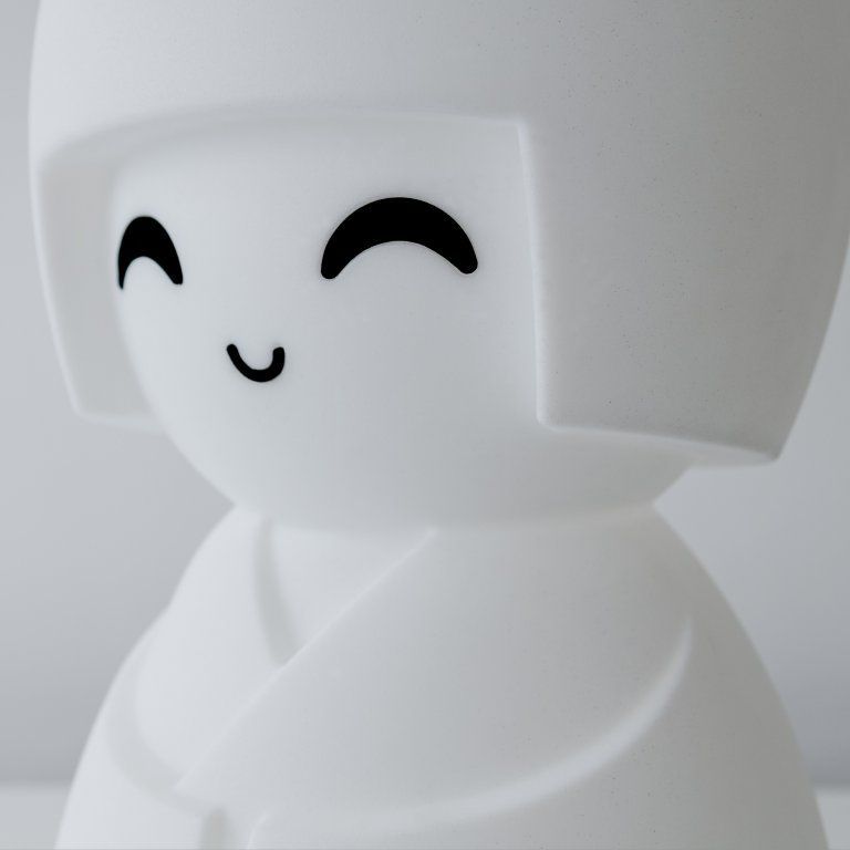 Lampička Kokeshi - obrázek 3