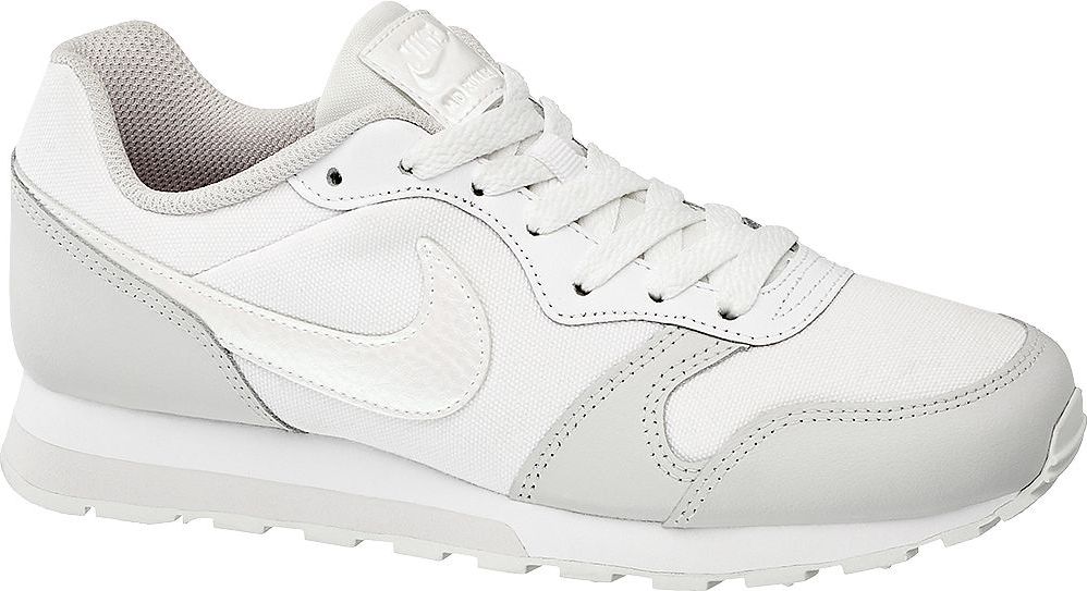 Deichmann - NIKE Bílé tenisky Nike Md Runner 2 Ess+ 36 šedobílá - obrázek 1