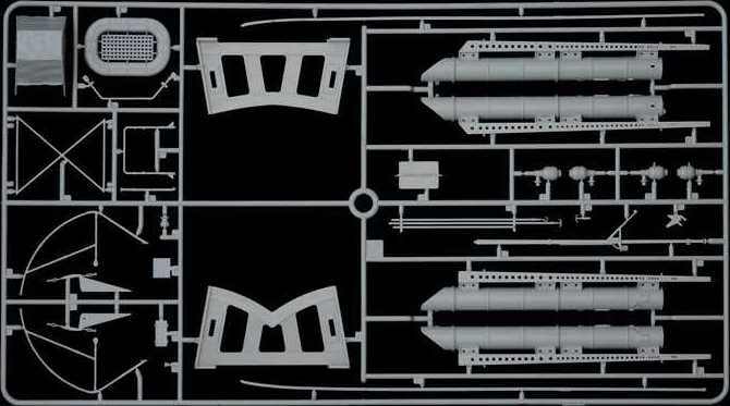 ITALERI Model Kit loď 5624 - Vosper MTB 74 with crew (1:35) - obrázek 14