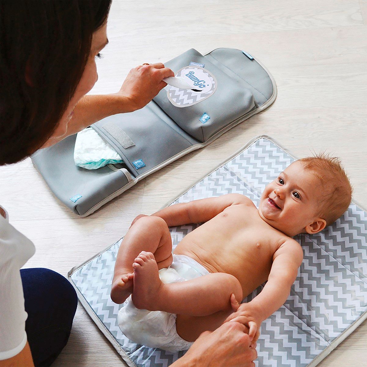SHNUGGLE BumGo Přebalovací podložka - obrázek 2