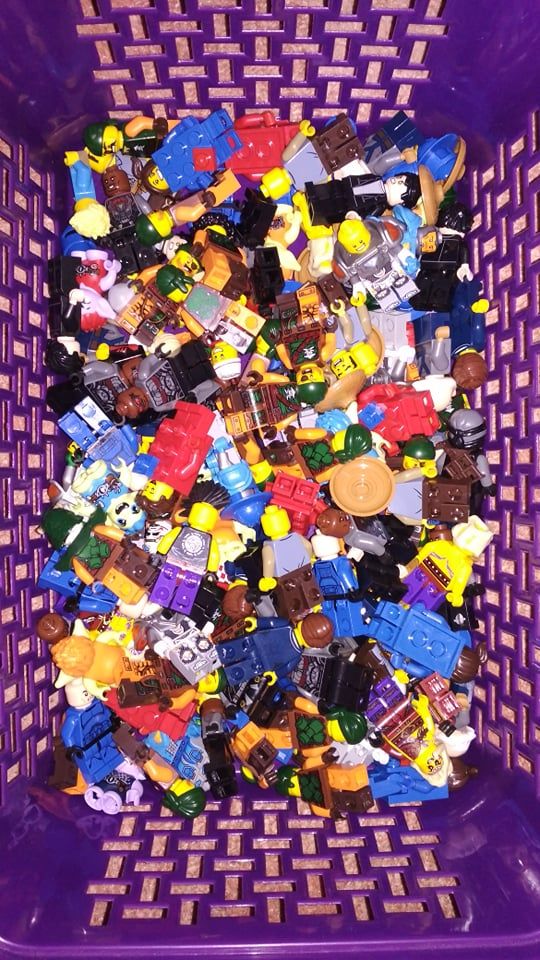 LEGO - random figurky - obrázek 1