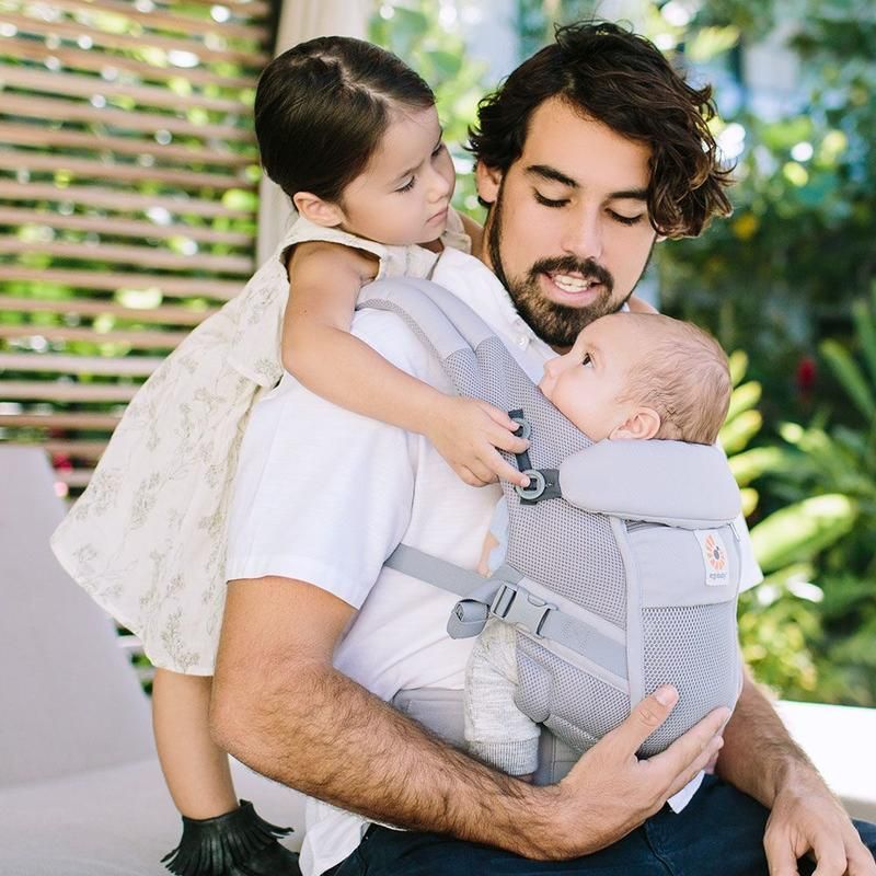 Nosítko pro dítě ErgoBaby Adapt Cool Air Mesh Raven - obrázek 2