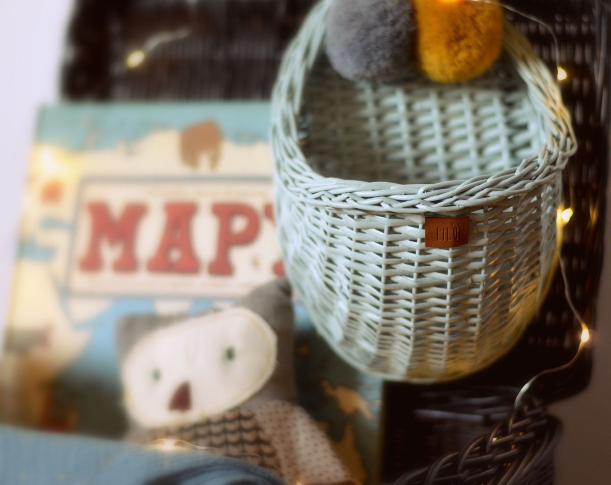 LILU Proutěný košík na stěnu bílá - obrázek 7