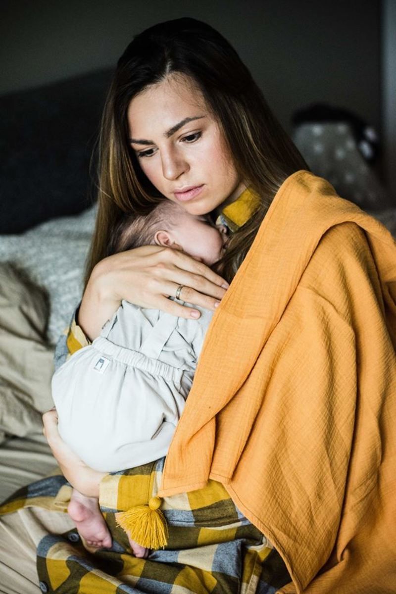 LILU Mušelínová přikrývka/šátek bílá - obrázek 9