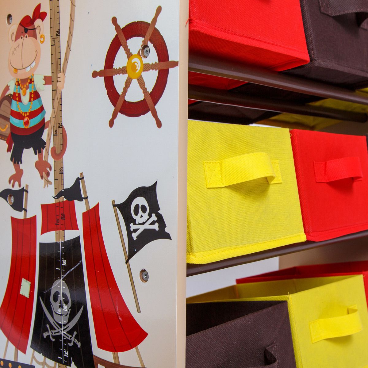 Ourbaby dětská komoda Pirate MDF deska černá červená - obrázek 5