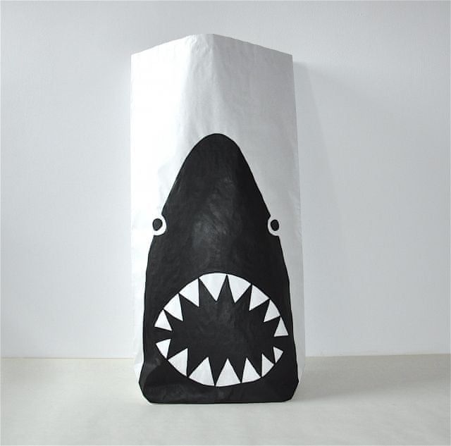 Designová papírová taška Szaryfika, velká, Žralok - obrázek 1