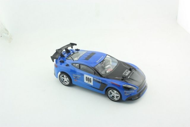 RC auto 1:18 závoďák modrý - obrázek 2