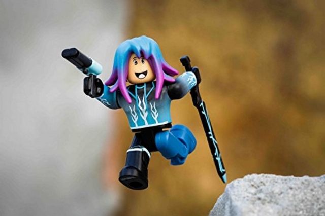TM Toys Roblox figurka Blue Lazer Parkour runner - obrázek 2