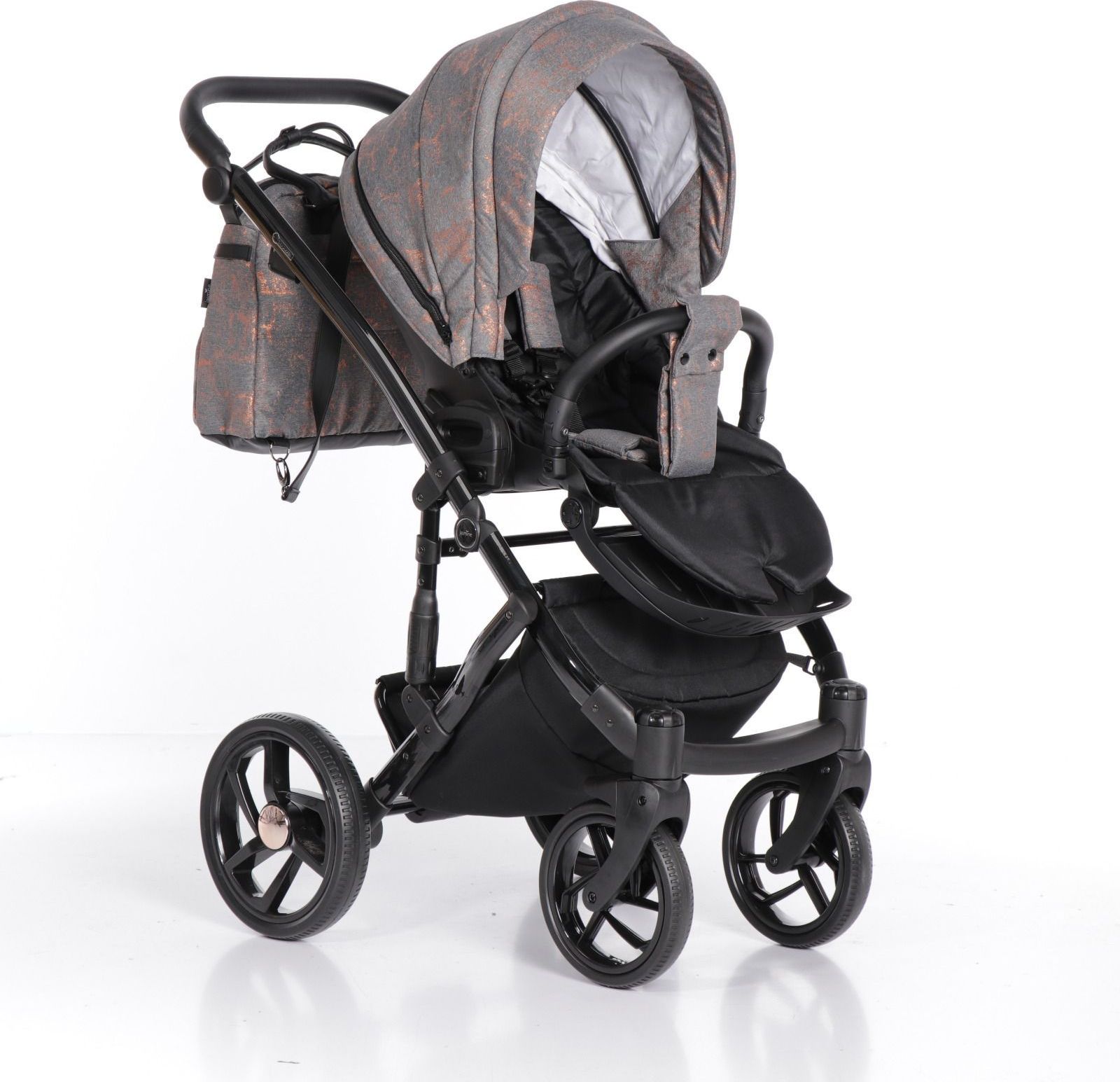 Jasmine Bennetta Soft 13 Copper odpružený kočárek - obrázek 7