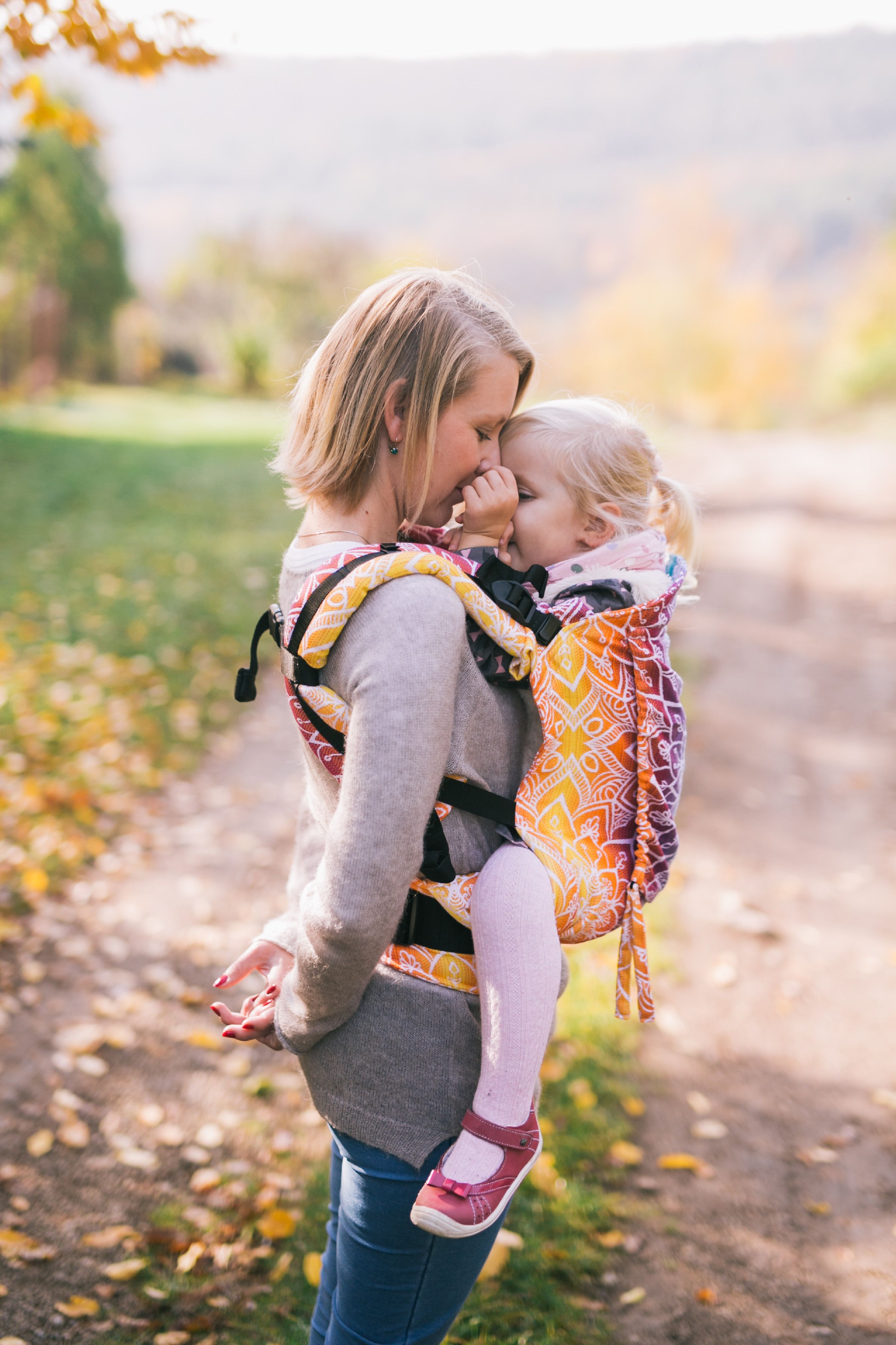 Be Lenka Nosítko Lenka Toddler Mandala - Night Ramenní popruhy: Klasické bez možnosti kríženia - obrázek 2