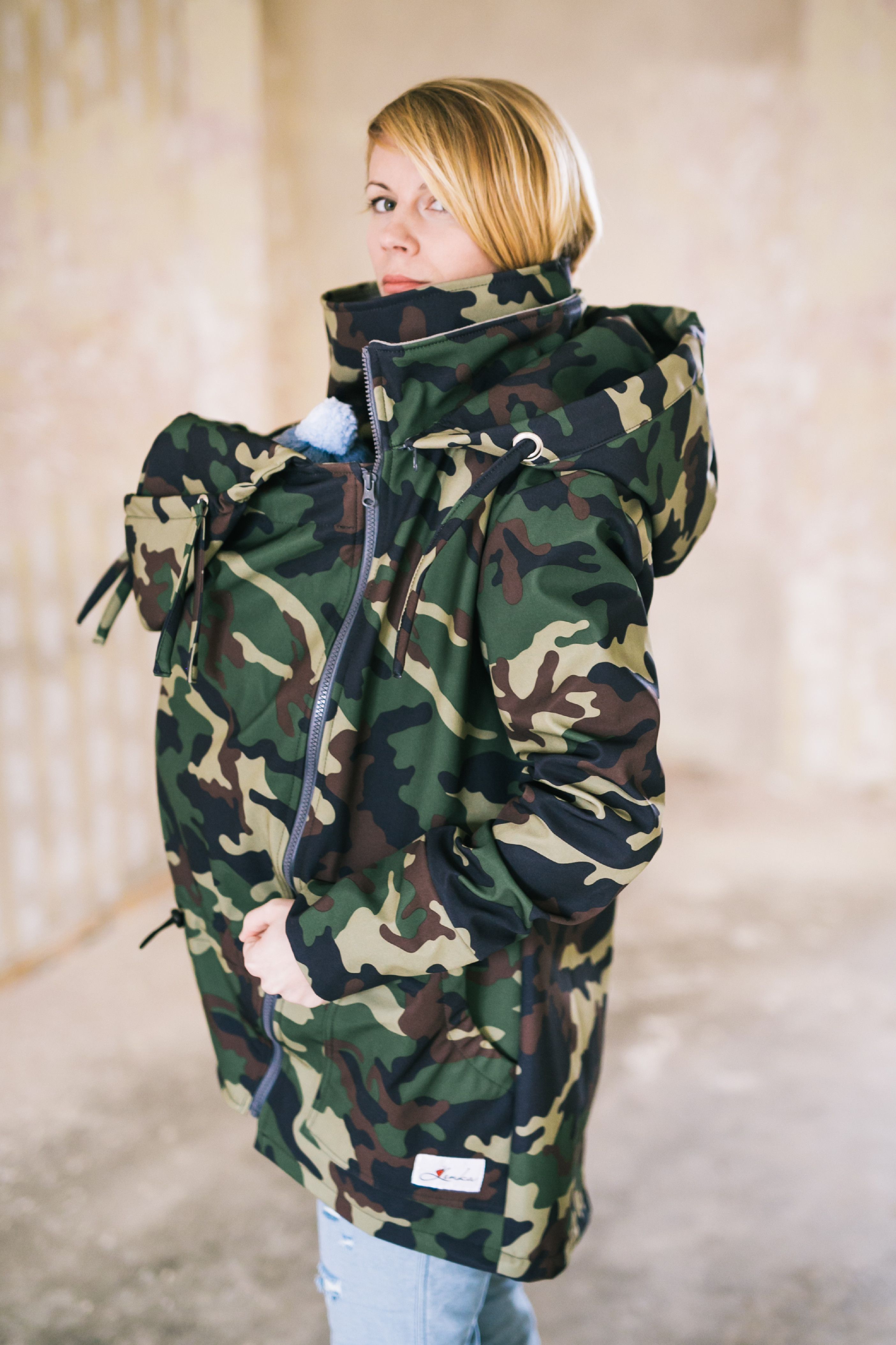 Be Lenka Army Forest softshellová bunda Provedení: Nosící bunda se softshellovou vsádkou 2 v 1, Velikost: XL - obrázek 5
