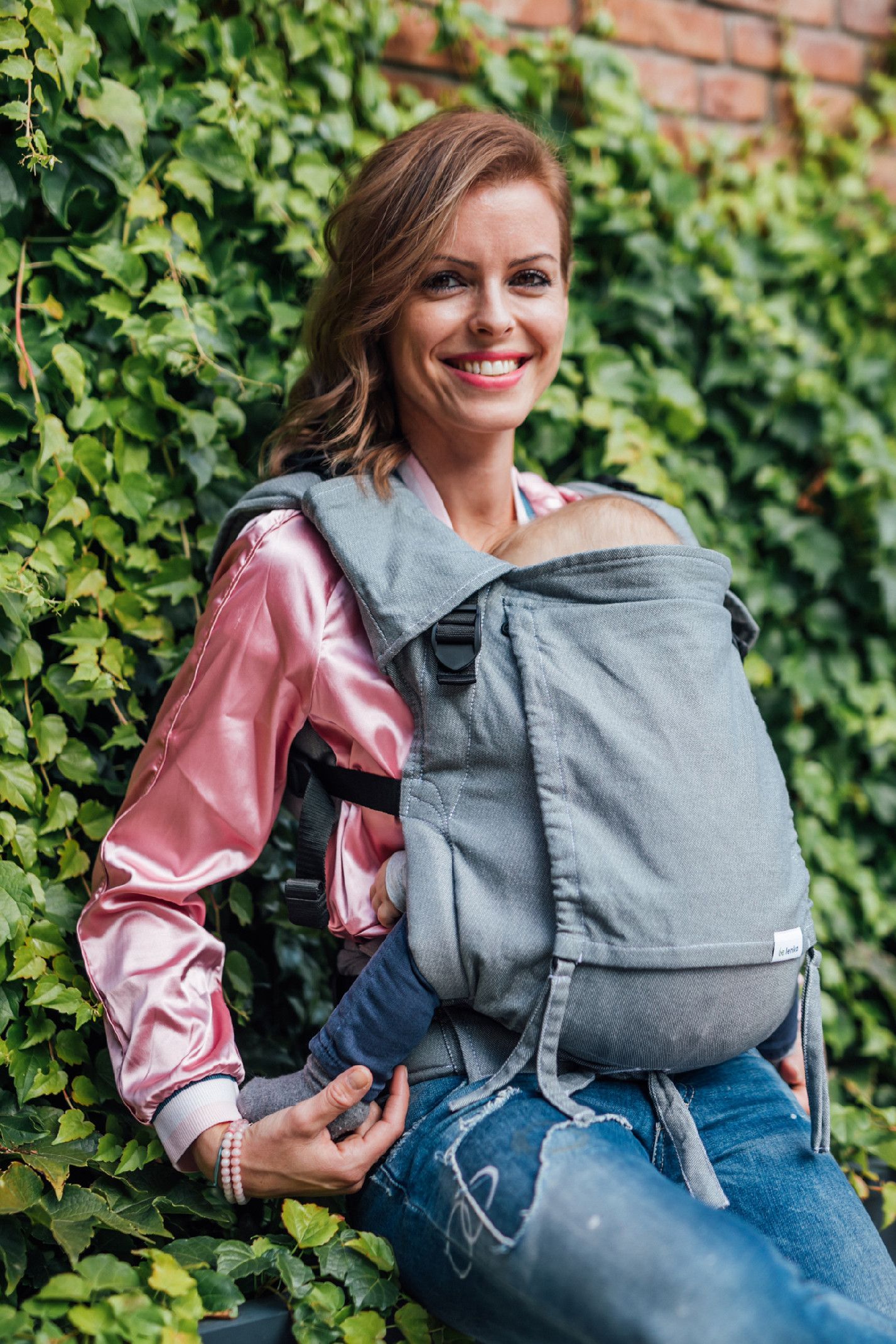 Be Lenka Nosítko Lenka 4ever - Grey Ramenní popruhy: Klasické bez možnosti kríženia - obrázek 4