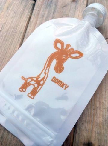 Domky Klasická plnitelná kapsička, 140 ml - Žirafa - obrázek 1