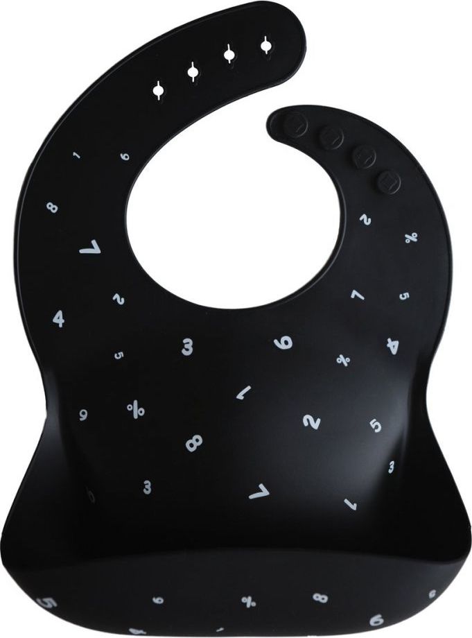 Silikónový podbradník Mushie Black Numbers - obrázek 1