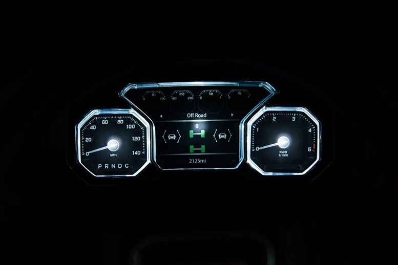 Elektrické autíčko GMC Denali - bílé - obrázek 6