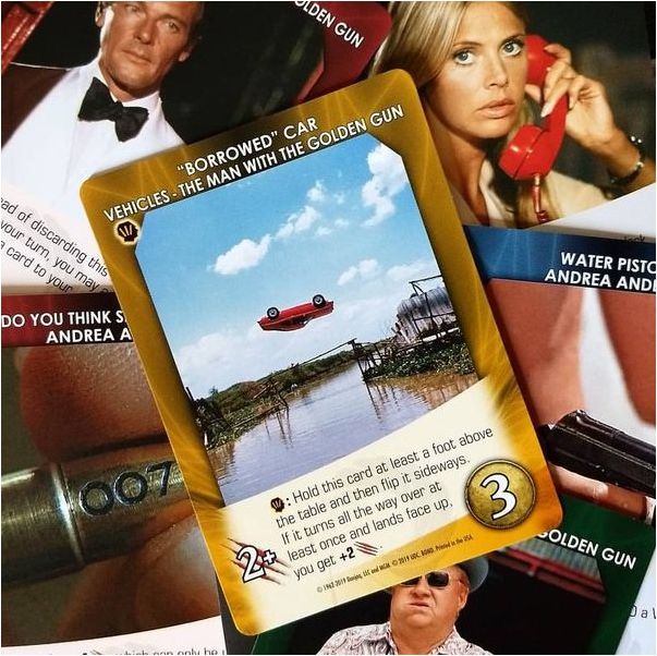 Upper Deck Legendary: 007 A James Bond Deck Building Game - obrázek 2