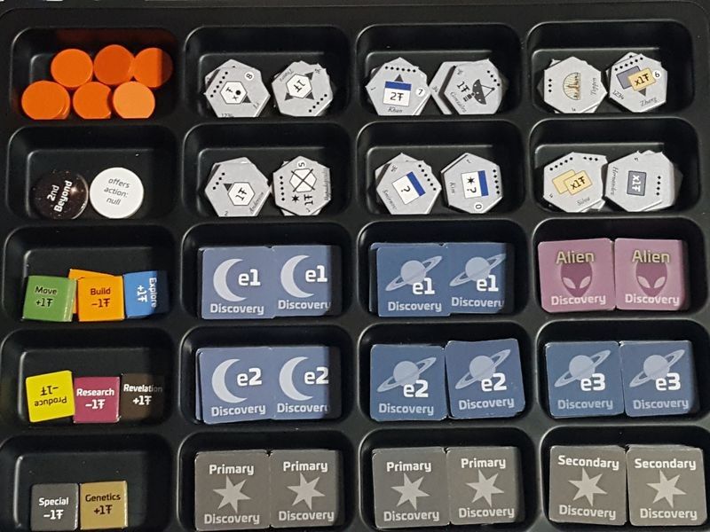 GMT Games SpaceCorp 2025-2300 AD - obrázek 3