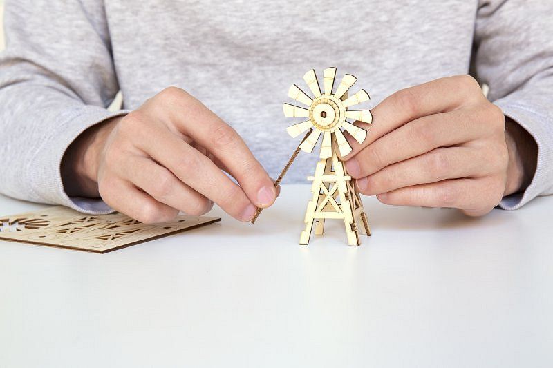 Dřevěné 3D puzzle větrný mlýn - obrázek 1