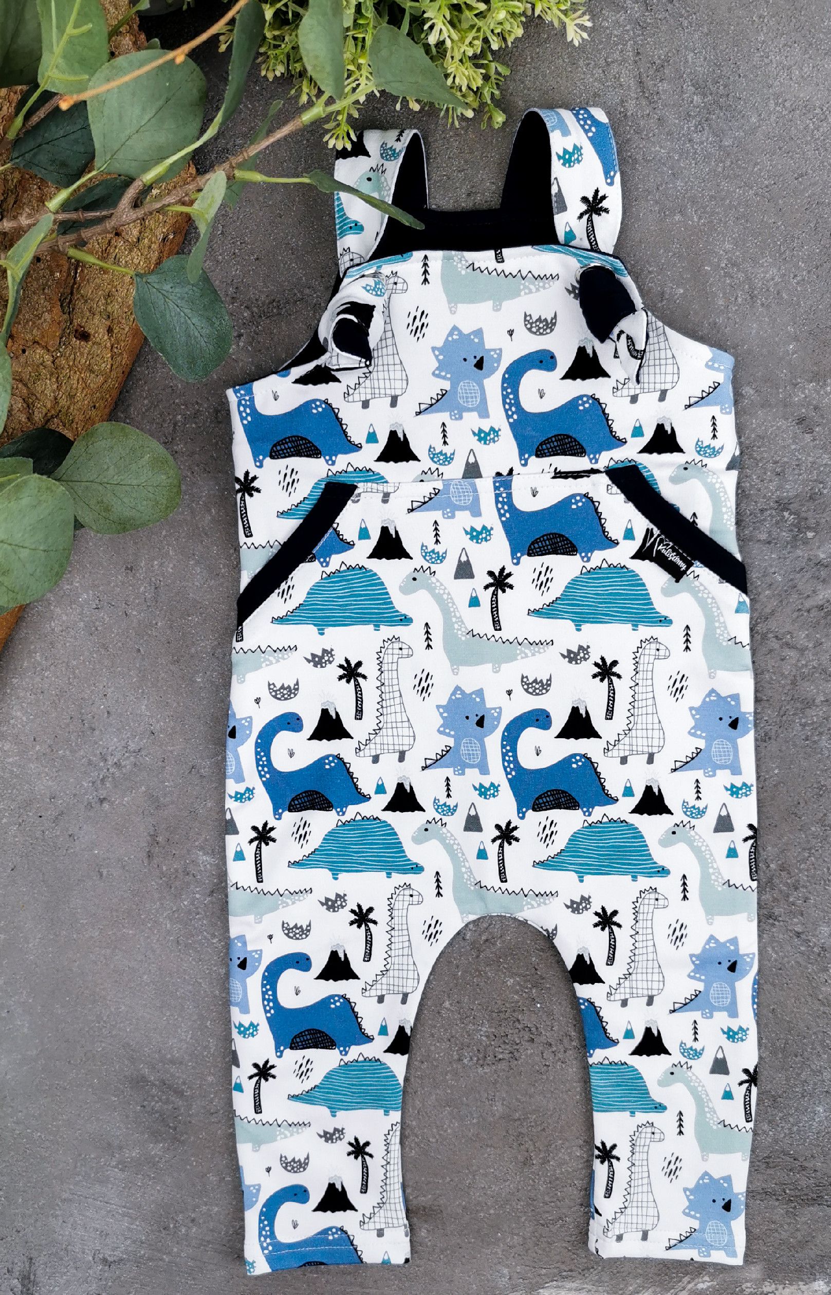 Kulišárny (handmade) Laclové tepláčky ,,Dino,, navy VELIKOST: 56