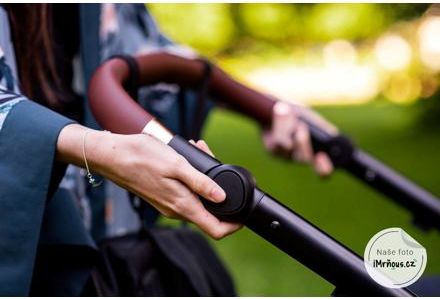 Kočárek Baby Active Musse Ultra 2019 dvojkombinace Black - obrázek 16