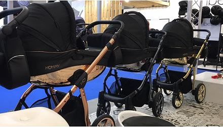 Kočárek Baby Active Mommy Glossy trojkombinace s autosedačkou Black/Silver - obrázek 4